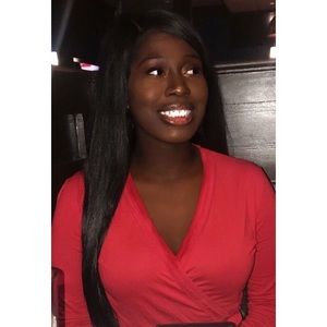 Meet your Posher, Akua